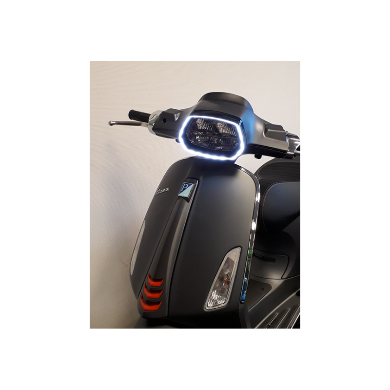 CORNICE GHIERA FANALE LED INCORPORATI ANTERIORE nero lucido PER VESPA SPRINT 50 - 125 - 150