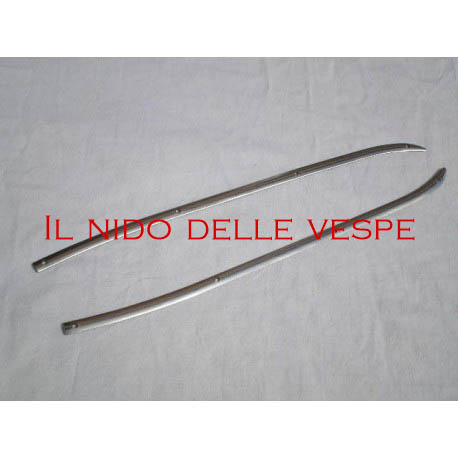 COPPIA LISTELLI TAPPETINO CENTRALE VESPA VNB3-6,GL,GT,GTR,ECC...