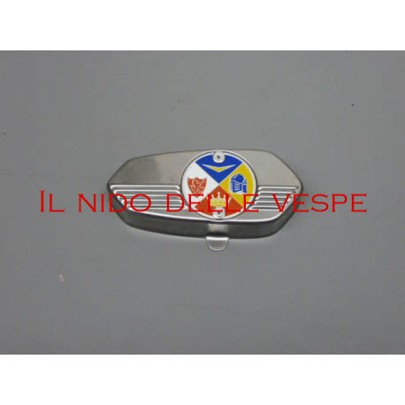 COPRIMOZZO CROMATO CON STEMMA PER VESPA 50-90 PRIMAV.-ET3