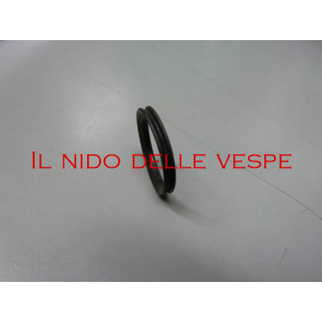 GUARNIZIONE MOZZO PER VESPA 50 N,L,R, 50 SPECIAL ,