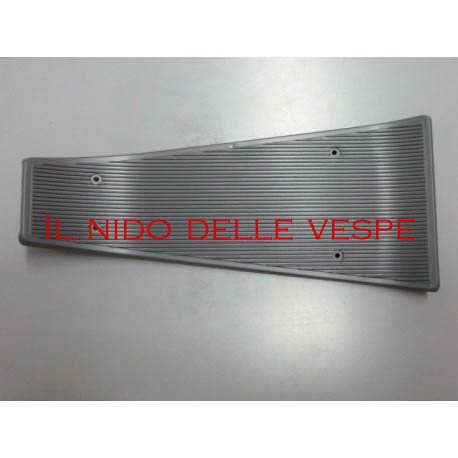 TAPPETINO CENTRALE PER VESPA PK 50-125, PKS,XL